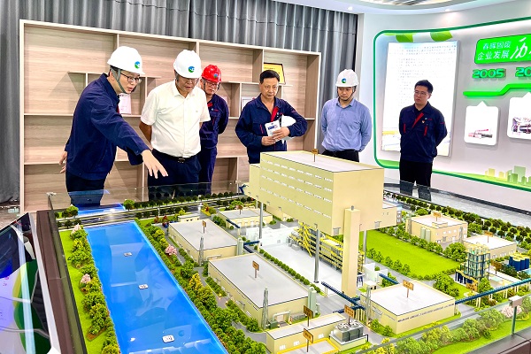 0824杭钢集团总经理助理、环保集团董事长吴平明带队赴春晖固废调研领导.jpg