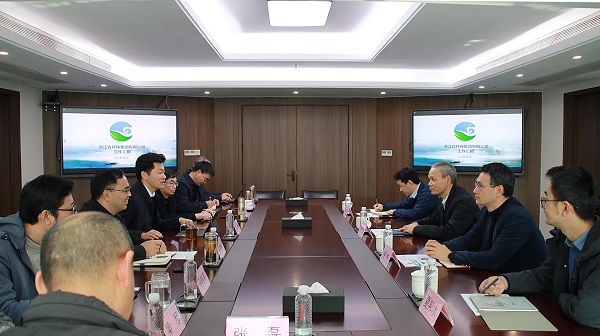会议.jpg