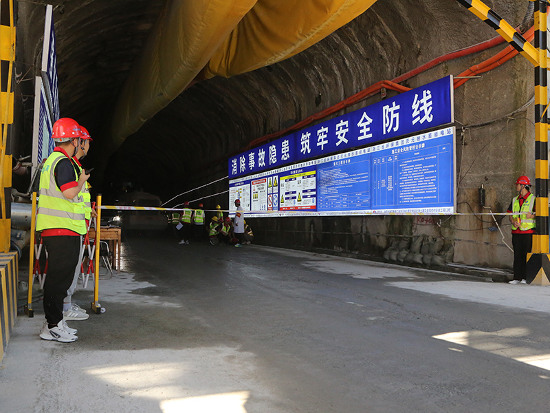 b0ecf19c29ad1a37d305b41fe8df9d24 UG环球官网-不凡成就非凡,相信品牌力量
